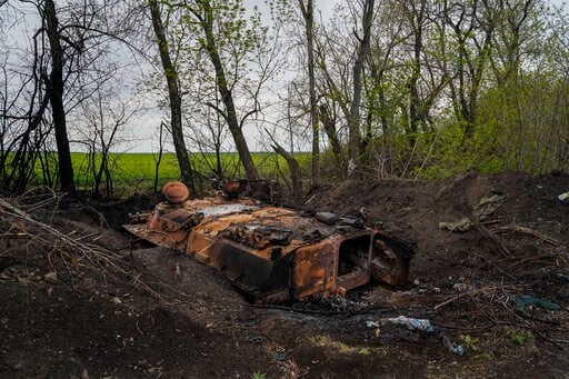 Ukraine: Russia continues eastern offensive - WFMJ.com