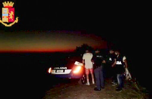 8 Italians suspected in sexual assault of British girls