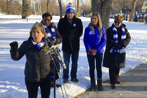 Teachers hit picket lines in Minneapolis as parents worry - Vimarsana News