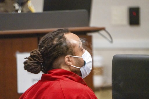 Judge to weigh change of venue in Wisconsin parade deaths - Vimarsana News