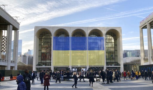 Metropolitan Opera holds special benefit concert for Ukraine - Vimarsana News