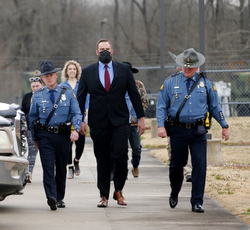 Trial begins for Arkansas deputy in teen's fatal shooting - Vimarsana News