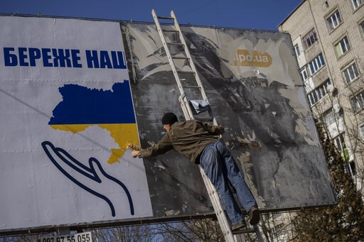 Live updates: Zelenskyy says 9,000 leave besieged Mariupol - Vimarsana News