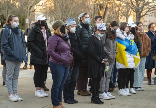 Campus ministries soothe, rally students shaken over Ukraine - Vimarsana News