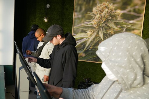 'Amazing': Cannabis sales in New Jersey bring excited buyers - Vimarsana News
