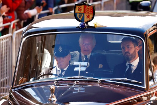 Live updates: King Charles arrives for Edinburgh procession - Vimarsana News