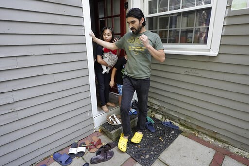 New model to enlist regular Americans to resettle refugees - Vimarsana News