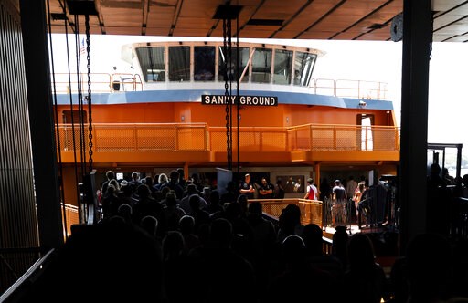 Staten Island Ferry engine fire prompts passenger evacuation - Vimarsana News