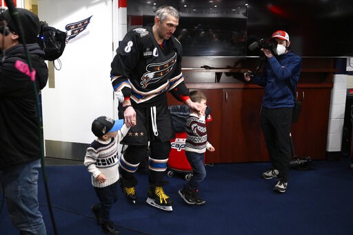Ovechkin moves to 2nd in NHL goals with 802, passing Howe - Vimarsana News