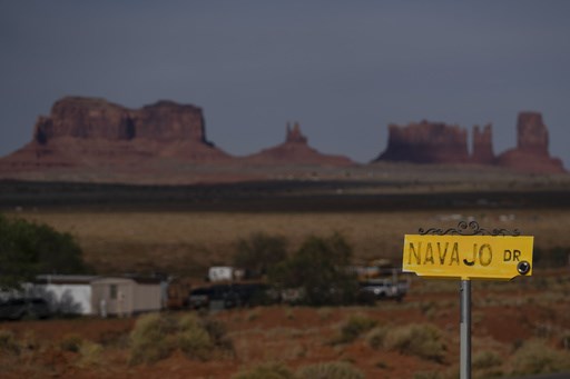 Feds want justices to end Navajo fight for Colo. River water - Vimarsana News