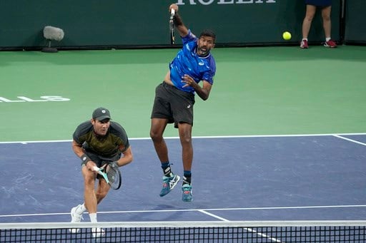 Alcaraz a Medveděv se utkají ve finále Indian Wells