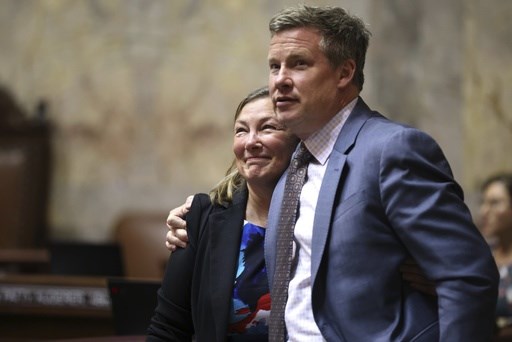 Washington lawmakers pass bill keeping drugs illegal - Vimarsana News
