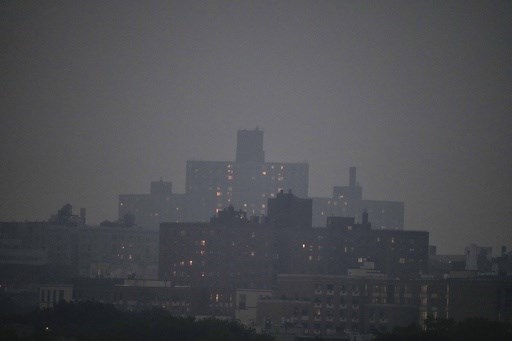 Air pollution cloaks eastern US for a second day. Here's why there is so much smoke - Vimarsana News