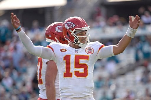 Chiefs' Patrick Mahomes becomes part-owner of Kansas City Current