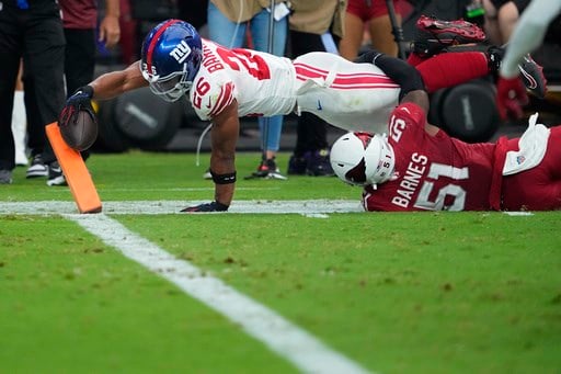 New York Giants rally for victory, Saquon Barkley suffers injury – NBC New  York