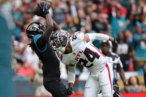 Lawrence, Ridley and defense help Jaguars beat Falcons 23-7 in