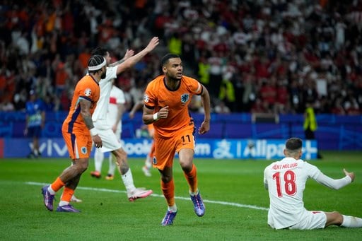 Netherlands into Euro 2024 semi-final against England after beating Turkey