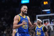 Curry ties Jordan's record, torches Spurs with 49 points to rally Warriors to 109-108 victory
