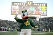 Oregon is back in the top five of the AP Top 25 poll, Miami leads pack of 5 ranked ACC teams
