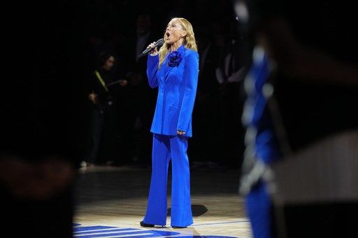 Heckler yells 'leave Greenland alone!' during US national anthem at NBA game in London