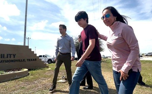 Two teen brothers in Texas mariachi band are released from ICE custody amid bipartisan criticism